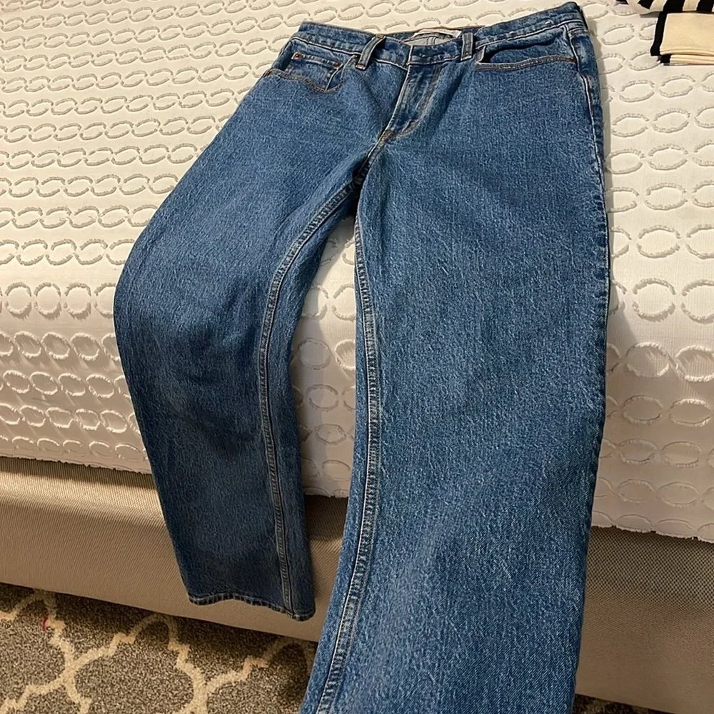 New with tags Straight Mid Rise short length Abercrombie Jeans - Picture 9 of 13